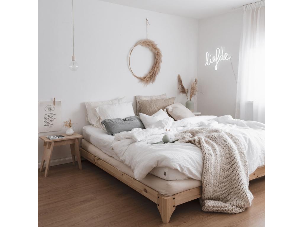 Natural Pine Wood Bed, 180 x 200 cm