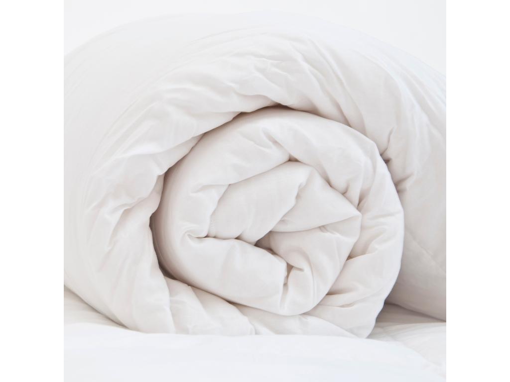 White Bed, 260 x 240 cm